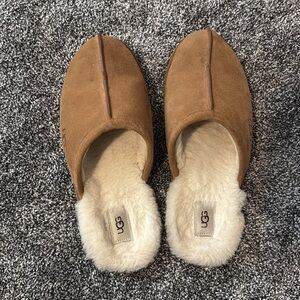 UGG Tan Mens Slippers